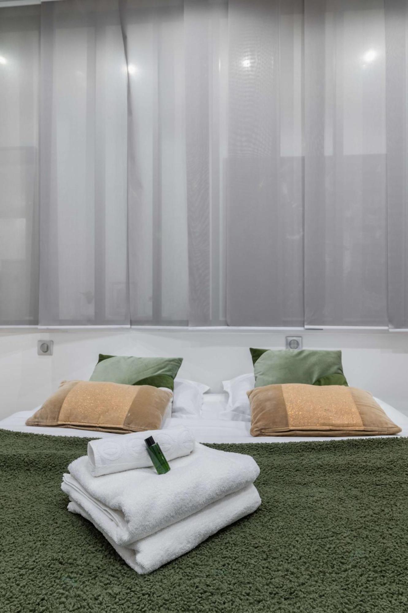 Appartement Lumineux Vaugirard A Paris 15 - 2P - Flat-Guest Eksteriør billede